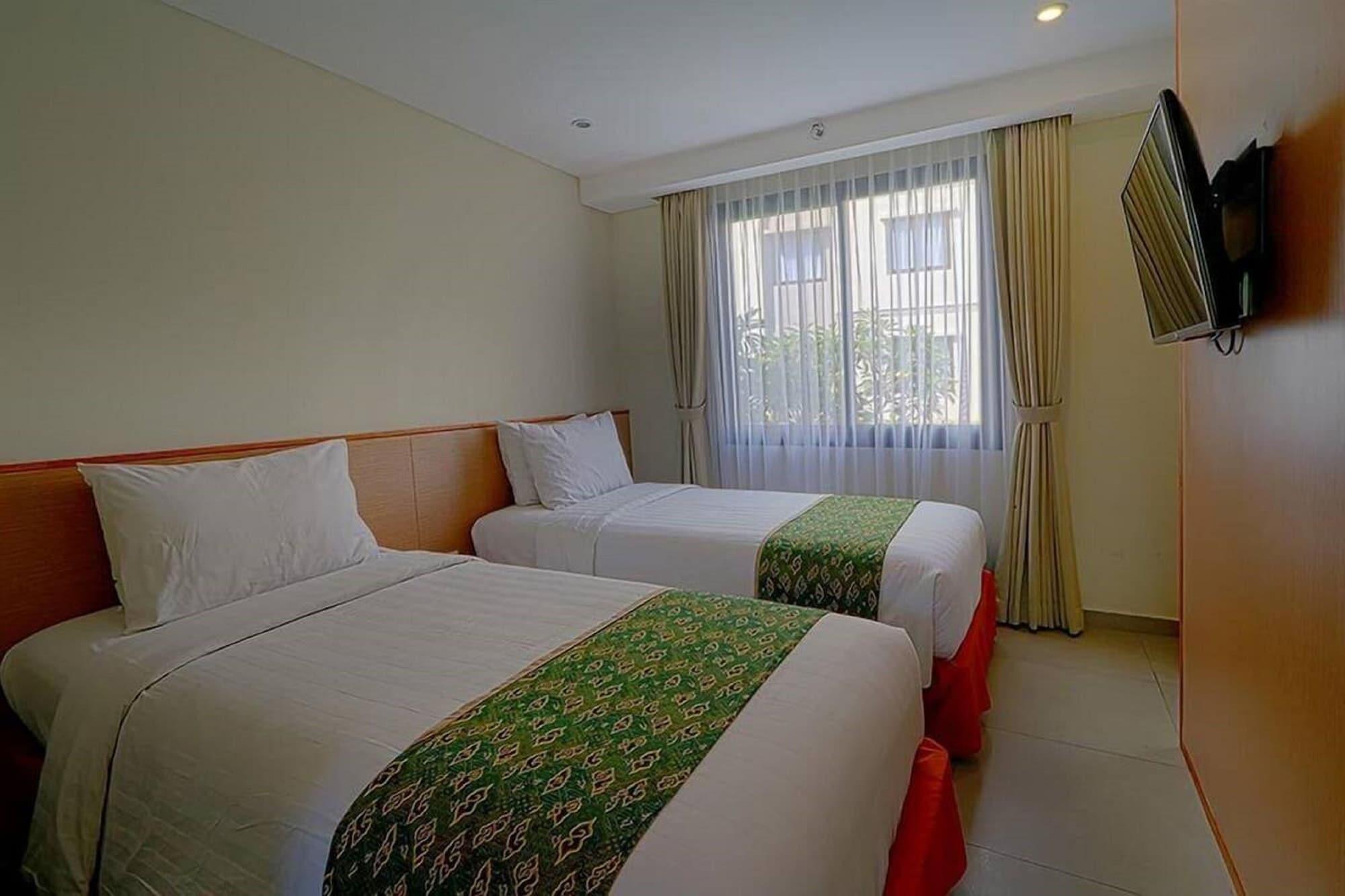 Savvoya Hotel Seminyak Exterior foto